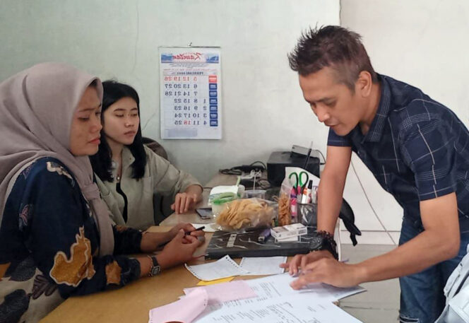 
					Jasa Raharja Jawa Barat Melaksanakan Door to door dan CRM ke PT Wibawa Karya Utama