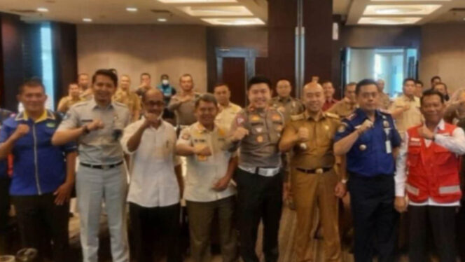 
					Forum Komunikasi Lalu Lintas dan Angkutan Jalan Kabupaten Bekasi Bersinergi Dalam Melakukan Pencegahan Kecelakaan