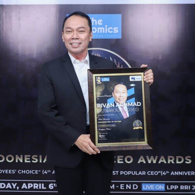 
					Rivan A. Purwantono Masuk Jajaran CEO Terbaik 2023 Versi The Iconomics