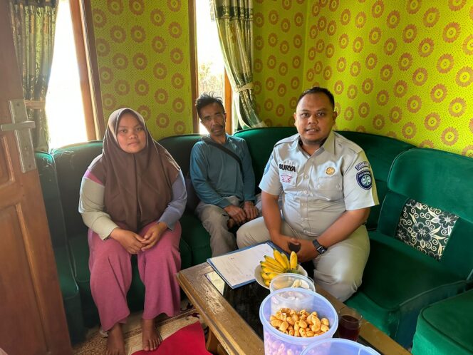 
					Jasa Raharja Jawa Barat Gerak Cepat Santuni Ahli Waris Kecelakaan Tragis di Jalan Tol Cisumdawu Kabupaten Sumedang
