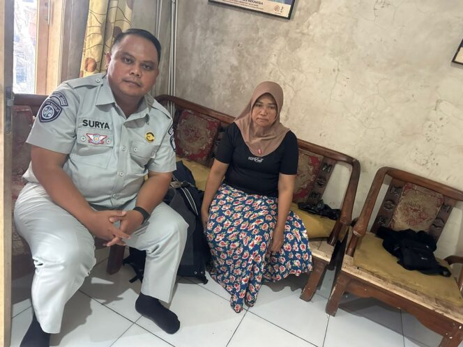 
					Jasa Raharja Jawa Barat Santuni Ahli Waris Kecelakaan di Kecamatan Cimanggung, Kabupaten Sumedang