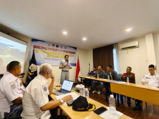
					Jasa Raharja Bersama Pilar Forum Lalu-Lintas Angkutan Jalan Kab Bekasi Sosialisasi dalam Rapat Kerja DPC Organda Kabupaten Bekasi