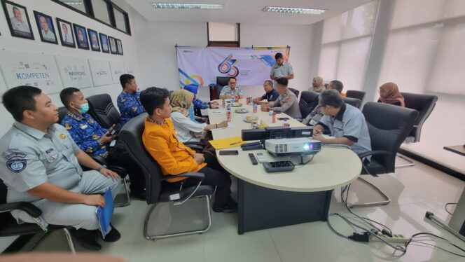 
					Pt Jasa Raharja Perwakilan Indramayu Mengadakan Rapat Koordinasi Fkll (Forum Komunikasi Lalu Lintas)