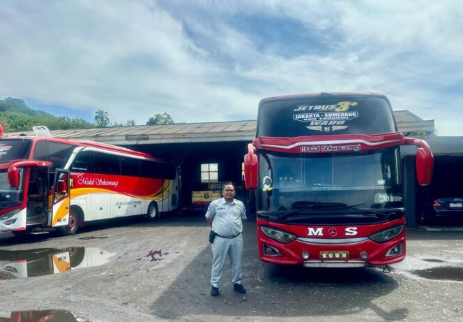 
					Pastikan Perlindungan Penumpang saat Perjalanan, Jasa Raharja Jawa Barat Giat CRM ke PO Medal Sekarwangi