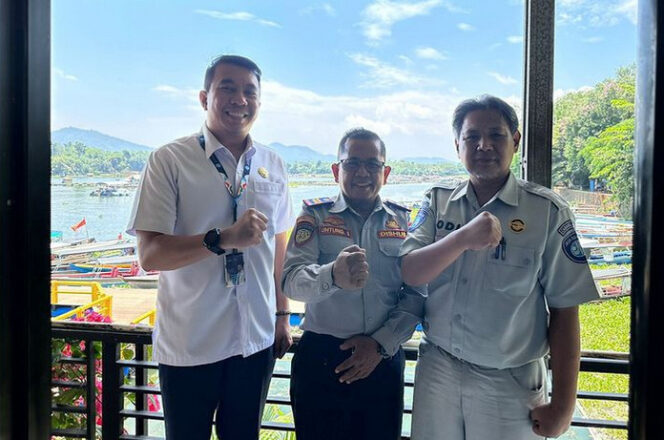 
					Perkuat Sinergi dan Koordinasi, Kepala Perwakilan Jasa Raharja Purwakarta Silaturahmi dengan LLASDP Cirata dan Gapartel Jangari