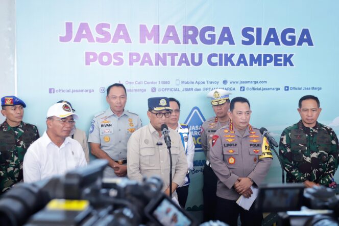
					Dirut Jasa Raharja Gelar Rapat Koordinasi dan Evaluasi Arus Balik Lebaran bersama Menko PMK, Menhub, dan Kapolri, Panglima TNI, dan Kakorlantas Polri di GT Cikatama