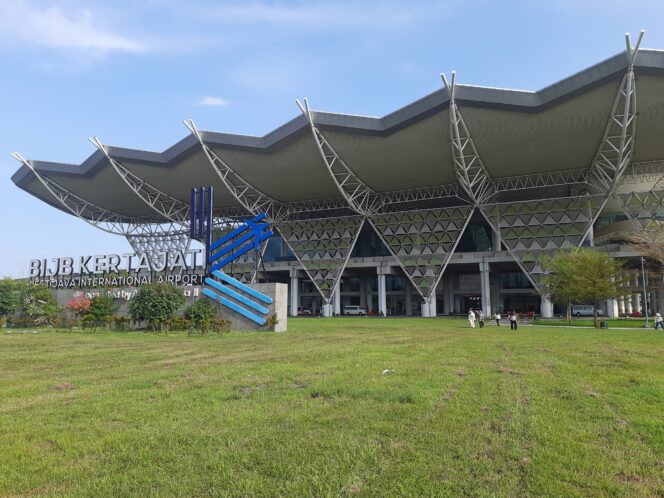 
					Bey Machmudin Ungkap, BIJB Kertajati Bakal Layani Penerbangan ke Singapura September Nanti