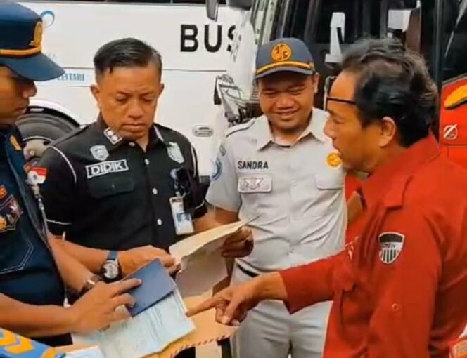 
					Jasa Raharja Jawa Barat Turut Serta Dalam Kegiatan Operasi Keselamatan Hari Libur Waisak di Wilayah Kabupaten Bandung