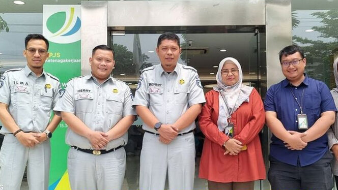 
					Giat Koordinasi Dan Sinergi Pelayanan Jasa Raharja Karawang Bersama Bpjs Ketenagakerjaan Cabang Karawang