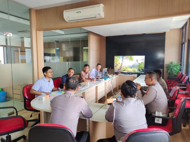 
					Jasa Raharja Jawa Barat Menghadiri Rapat Koordinasi  Tim Pembina Samsat Provinsi Jawa Barat