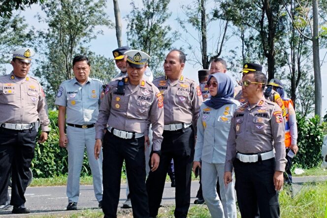 
					Seluruh Korban Kecelakaan Bus Pariwisata yang Terguling di Ciater Subang Mendapat Santunan Jasa Raharja