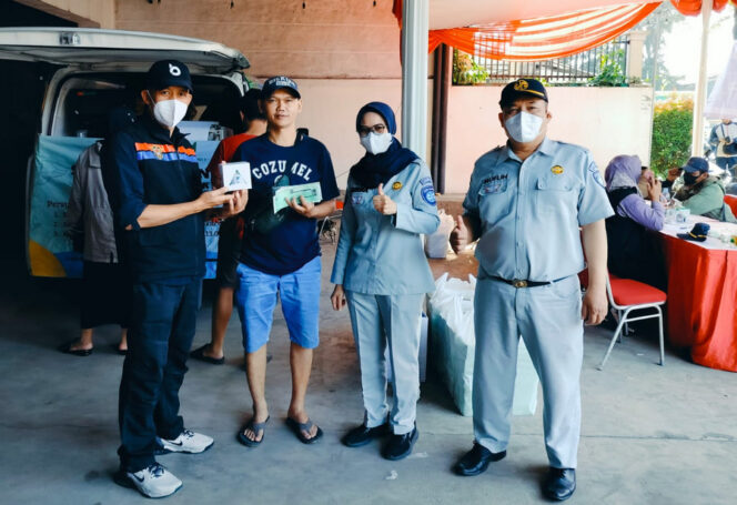 
					Tim Pembina Samsat Kabupaten Bandung I Soreang Glorifikasikan “Bulan Sadar Pajak” Jawa Barat