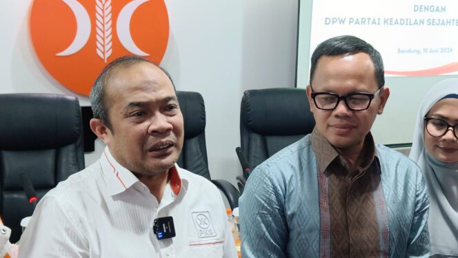 
					PAN Lakukan Safari Politik Ke PKS Jabar, Bahas Apa?