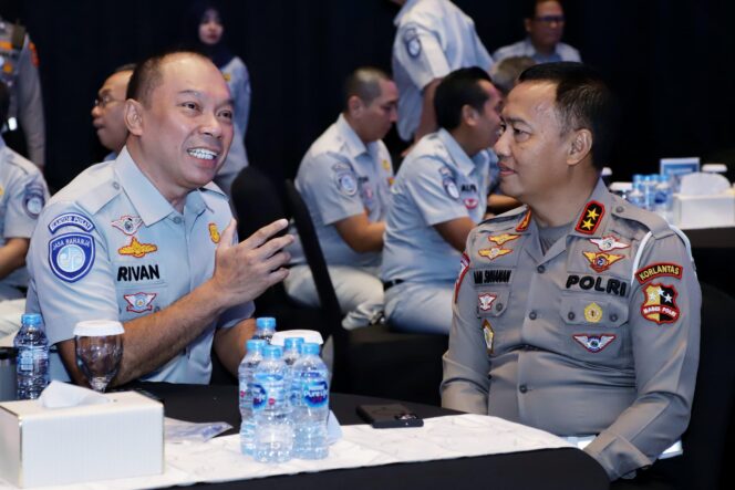 
					Gelar Rakortas 2024, Jasa Raharja Berkomitmen Perkuat Kolaborasi dan Sinergi untuk Tingkatkan Pelayanan dan Kinerja Berkelanjutan
