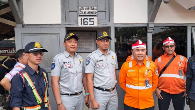 
					Sosialisasi Disiplin Perlintasan Sebidang Bersama Relawan Edan Sepur Dalam Menyambut HUT RI ke 79