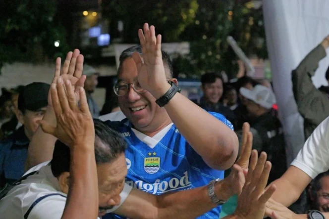 
					Persib Comeback, Ini Kata Legenda Persib Juga Kang Haru Soal Permainan Spektakuler Malam Ini