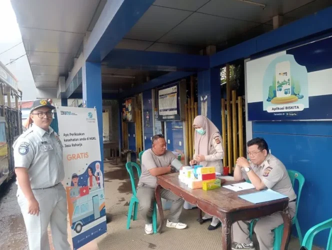 
					Peduli Keselamatan, Jasa Raharja Bogor Adakan Pengobatan Kesehatan Gratis di Terminal Bubulak