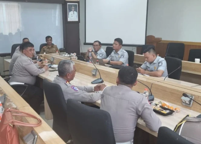 
					Jasa Raharja Cabang Sukabumi Hadiri Rapat Koordinasi Pendataan Kendaraan Rusak Berat dan Hasil Tilang