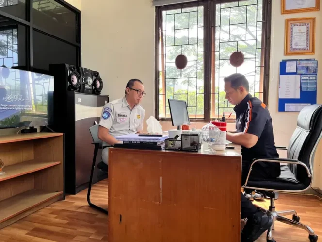 
					Koordinasi Sinergis Jasa Raharja dan Samsat Kawaluyaan untuk Meningkatkan Layanan PKB dan SWDKLLJ