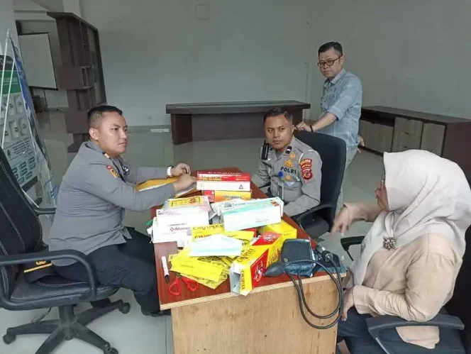 
					Jasa Raharja Cabang Sukabumi Gelar Pengobatan Gratis untuk Mitra Kerja di Samsat Cibadak