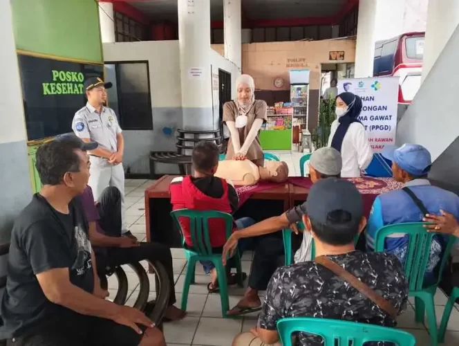
					Pelatihan Ppgd Upaya Meningkatkan Kesadaran Masyarakat Terhadap Penanganan Gawat Darurat
