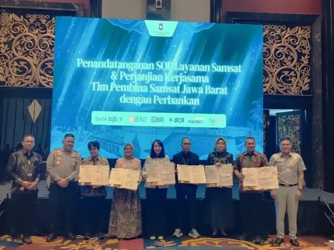 
					Jasa Raharja Jawa Barat Bersama Tim Pembina Samsat Provinsi Melakukan Penandatanganan SOP Layanan Kesamsatan dan PKS dengan Perbankan