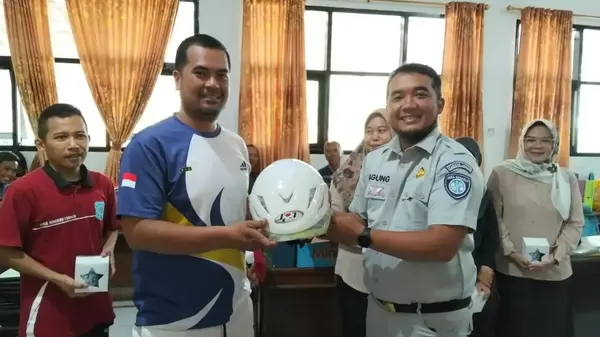 Jasa Raharja Purwakarta Gelar Program PPKL di Sekolah Cibogo Kab Subang, Ajak Pengajar Jadi Teladan Keselamatan Lalu Lintas
