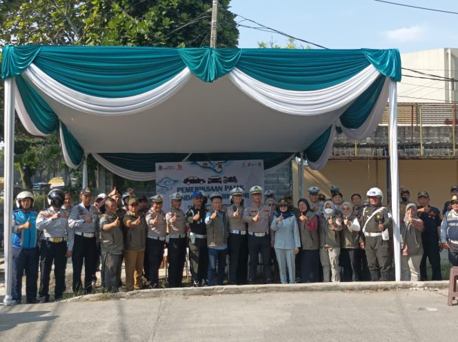 
					Jasa Raharja Kanwil Jawa Barat Bersama Tim Pembina Samsat Kabupaten Bandung II Soreang Gelar Operasi Gabungan di Katapang