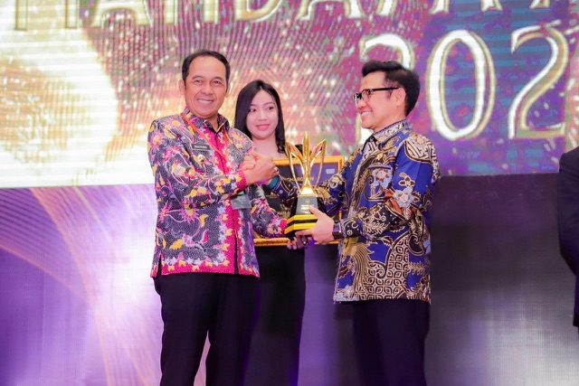 Pemkot Cimahi Terima Penghargaan Mandaya Awards 2025, Begini Kata Ngatiyana