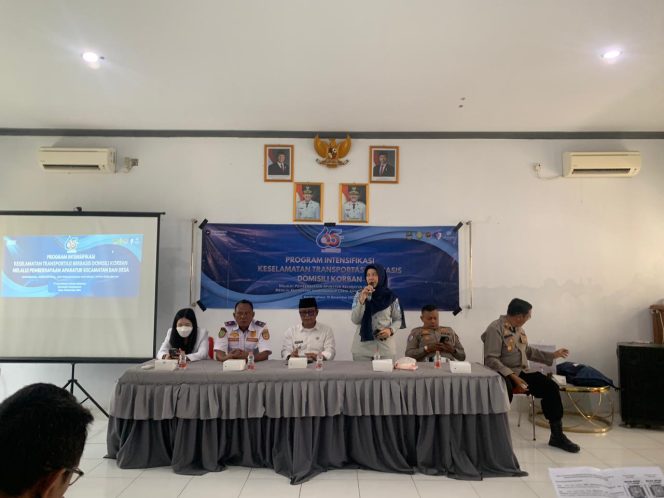 
					Kandanghaur Jadi Titik Awal Gerakan Keselamatan Transportasi 70 Tokoh Masyarakat Resmi Jadi Agen Keselamatan