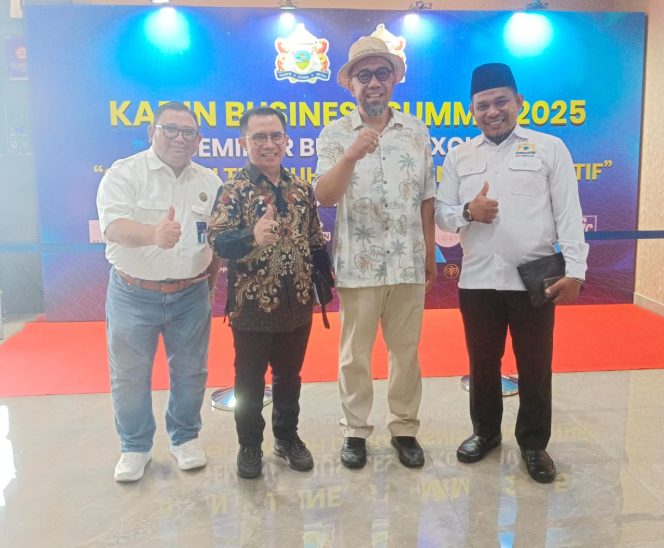 
					PT Jasa Raharja Tasikmalaya Bersama P3D Wilayah Kota Tasikmalaya Hadiri Seminar Business Exclusive Bersama KADIN Tasikmalaya