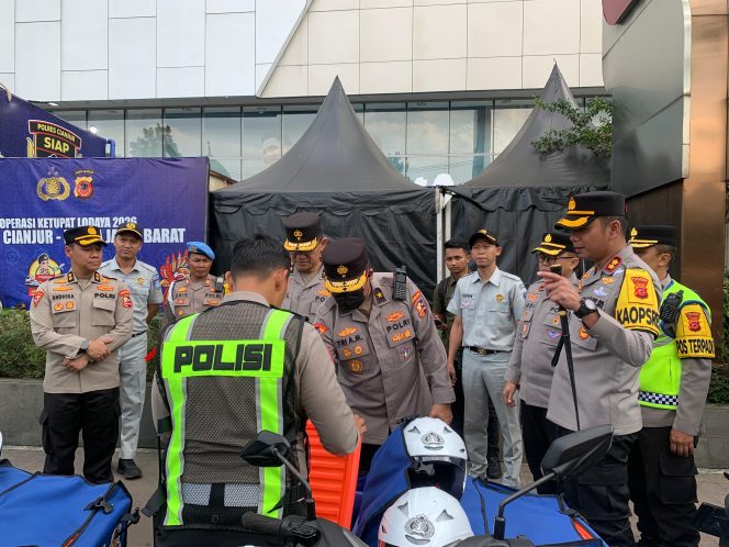 
					Jasa Raharja Sukabumi Dampingi Kunjungan Supervisi Mabes Polri di Pos Pelayanan Terpadu Tugu Gentur Cianjur