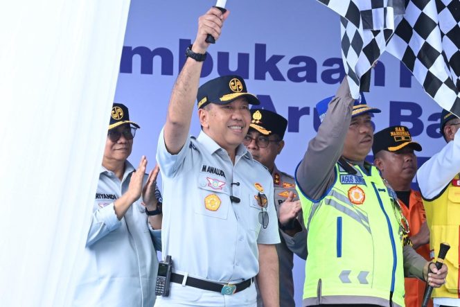 
					Pembukaan One Way Nasional Arus Balik Idulfitri 2026 Resmi Dimulai, Jasa Raharja Himbau Masyarakat prioritaskan Keselamatan Pada Arus Balik