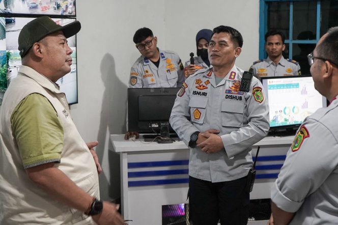 
					Pantau Arus Mudik di Titik Vital Jawa Barat, Wakil Ketua DPR RI Cucun Ahmad Syamsurijal Apresiasi Kesiapan Petugas