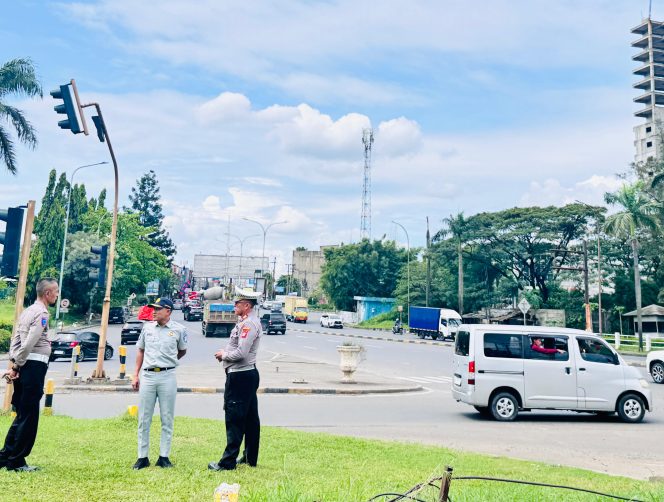 
					Upaya Tekan Angka Kecelakaan, Jasa Raharja bersama Satlantas Polres Metro Bekasi Survei Titik Rawan Laka di Cikarang Selatan