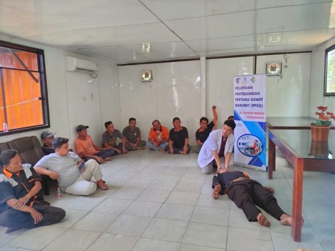 
					Tekan Angka Kecelakaan, Jasa Raharja Berikan Layanan Medis Gratis dan Pelatihan PPGD di PO Dutra Parahyangan