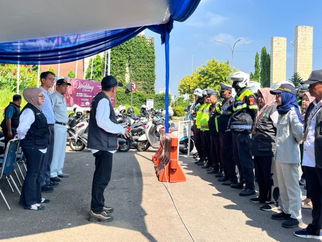 
					Jasa Raharja Karawang Dukung Pemeriksaan Pajak Kendaraan Bermotor untuk Tingkatkan Kepatuhan dan Keselamatan