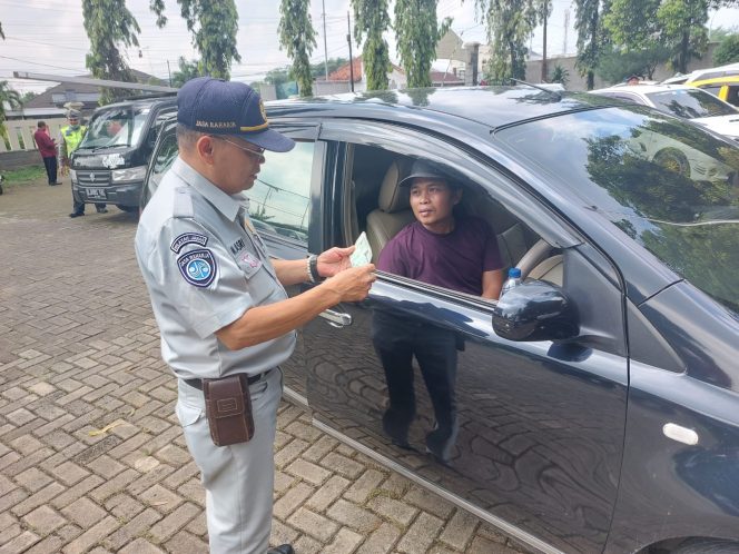 
					Jasa Raharja Bersama Kecamatan Cikarang Selatan Gelar Razia Kepatuhan Kendaraan
