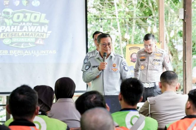 
					Dukung Kegiatan Polantas Menyapa: Jasa Raharja Bekali  Komunitas Ojol dengan Edukasi Keselamatan dan PPGD