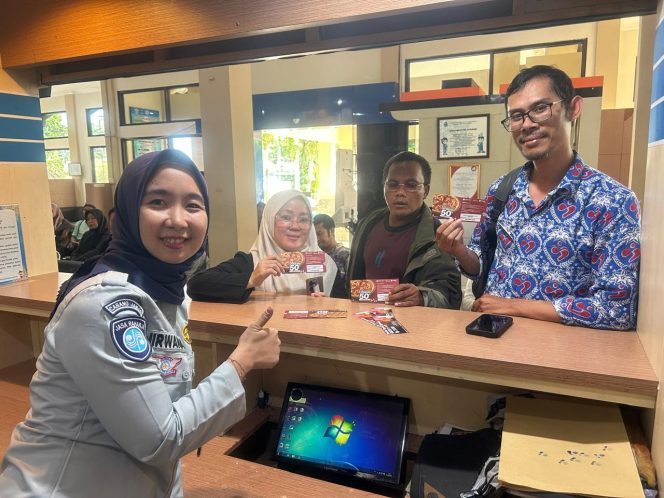 
					Jasa Raharja Cabang Sukabumi Berikan Apresiasi kepada Wajib Pajak Kendaraan Bermotor Melalui Kolaborasi Bersama PHD dan KFC