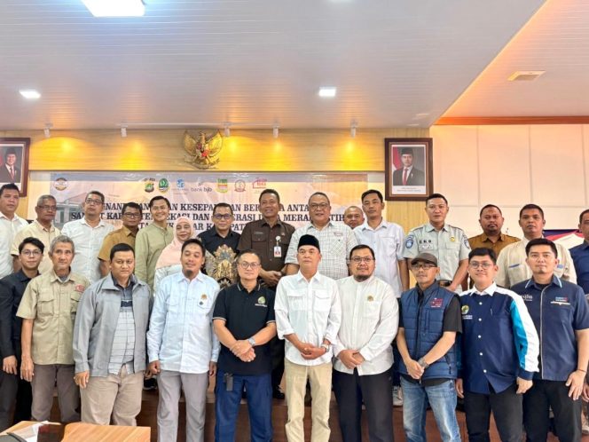 
					Jasa Raharja Dan Bpjs Ketenagakerjaan Karawang Perkuat Sinergi Percepatan Jaminan Pelayanan Korban Kecelakaan Lalu Lintas