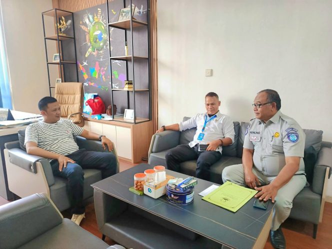 
					Tingkatkan Kepatuhan Pajak Kendaraan, Jasa Raharja Cabang Cirebon Melaksanakan SIGAP Instansi Ke PT  Adrian Trans Indonesia