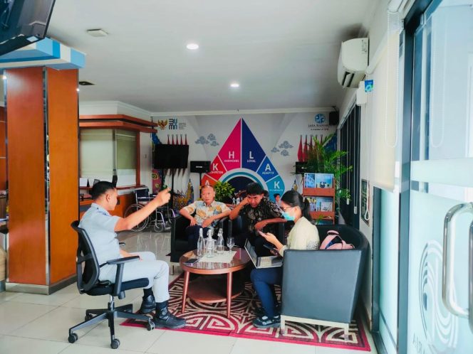 
					Jasa Raharja Bekasi Koordinasi Kemitraan Strategis dalam Penanganan dan Pencegahan Laka dengan PT. KAI (Persero)