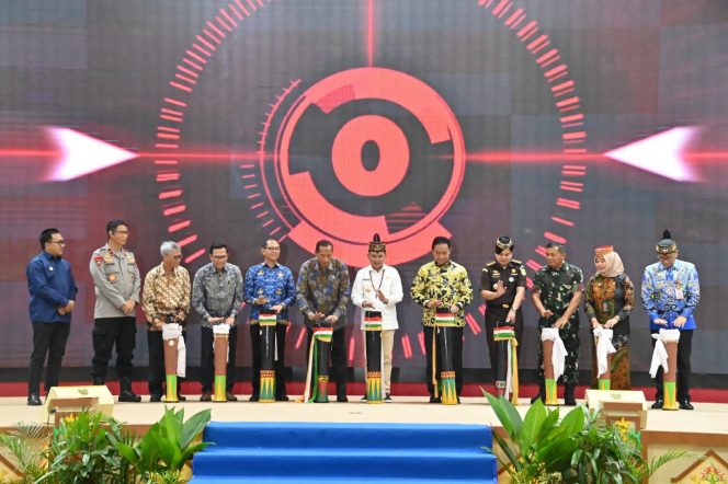
					Gubernur Agustiar Sabran Perkuat Pendidikan Kalimantan Tengah: Hibahkan 20 Hektare Lahan untuk Sekolah Garuda dan Luncurkan Program Strategis Pendidikan 2026