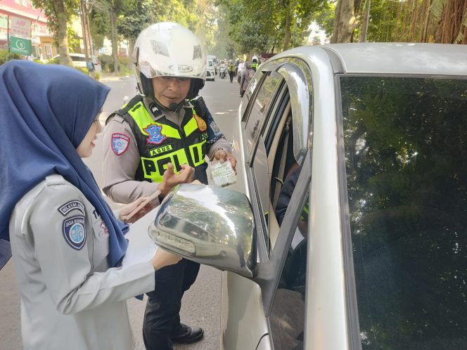 
					Tim Pembina Samsat Kota Bogor Perkuat Edukasi Melalui Operasi Gabungan untuk Meningkatkan Kepatuhan Wajib Pajak