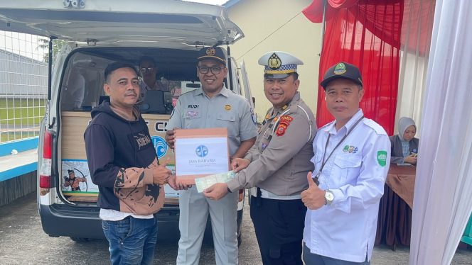 
					Operasi Gabungan 3 Hari di Kabupaten Ciamis, Jasa Raharja Bersama Tim Pembina Samsat Dorong Kepatuhan dan Berikan Apresiasi kepada Wajib Pajak