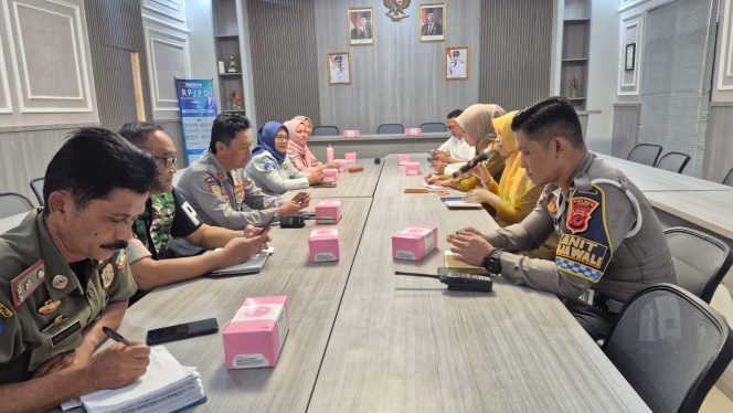 
					Jasa Raharja Cabang Tasikmalaya Hadiri Rapat Fllaj Kabupaten Garut, Bahas Pembentukan Kampung Tertib Lalu Lintas