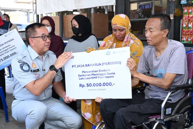 
					Dalam 24 Jam, Dirut Jasa Raharja Serahkan Santunan kepada Ahli Waris Korban Kebakaran KMP Putri Yasmin