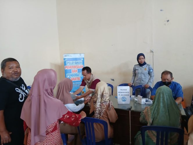
					Tingkatkan Kesehatan Publik dan Kepatuhan, PT Jasa Raharja (Persero) Cabang Cirebon Berikan Layanan Kesehatan Gratis dan Sosialisasi Kesamsatan di Desa Luragunglandeuh Kab Kuningan