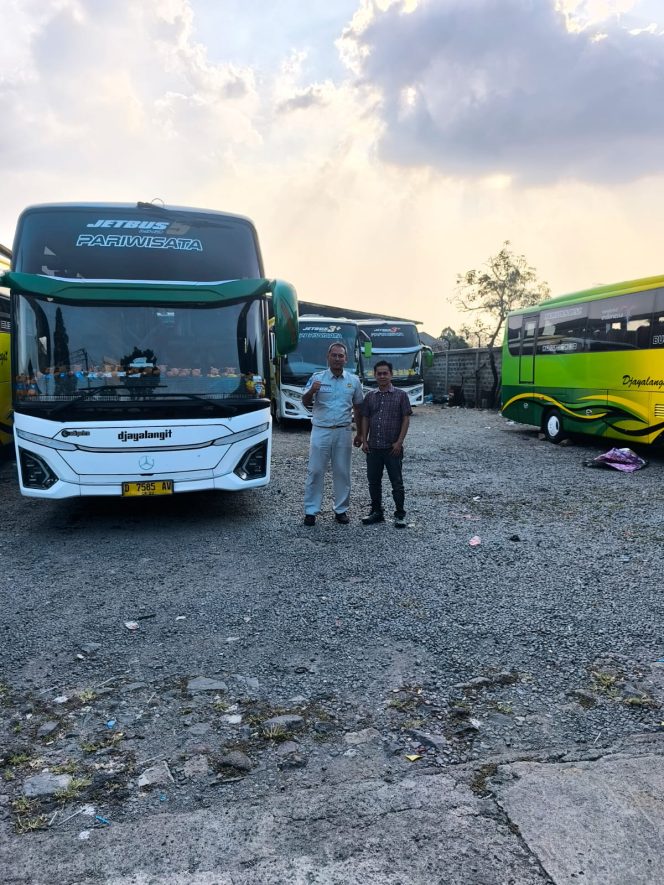 
					Jasa Raharja Cabang Tasikmalaya Gelar MUKL dan Pengobatan Gratis di Terminal Indihiang dalam Rangka Hari Perhubungan Nasional
